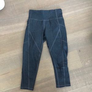 Capri champion leggings